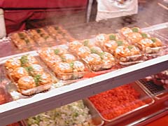 練馬の冬の風物詩『ボロ市』タコ焼き