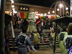 西武新宿線、武蔵関町の骨董通り