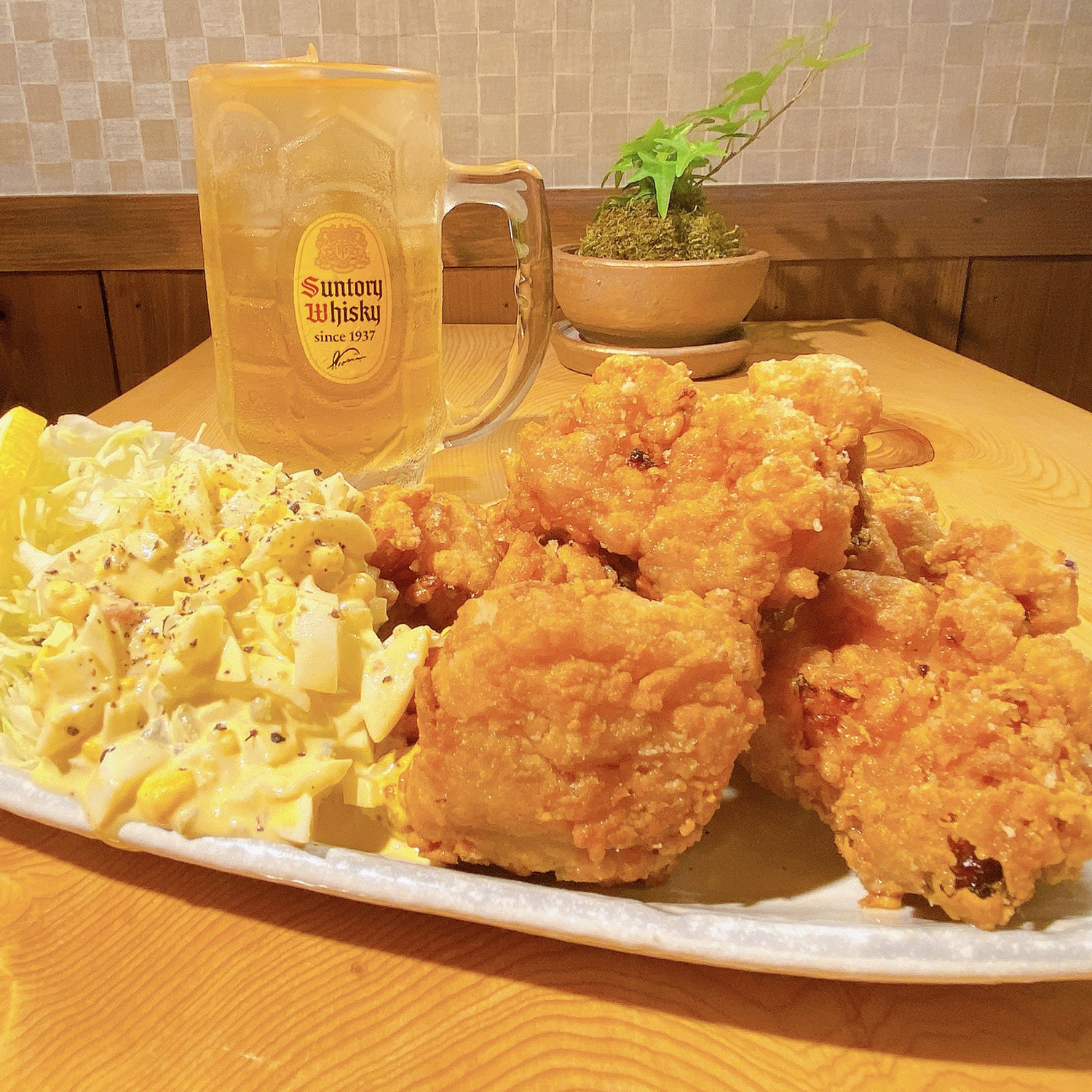 鶏の唐揚げ（自家製タルタル）