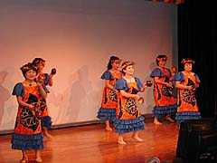 関町演芸大会「フラダンス」